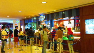 ギャレットポップコーンに行きました。