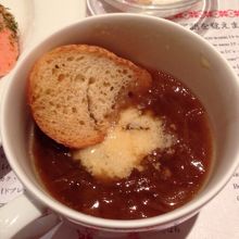 オニオンスープ