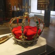 ヴュルテンベルク王国の王冠や宝物が展示