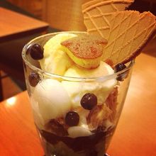 黒蜜きなこパフェ