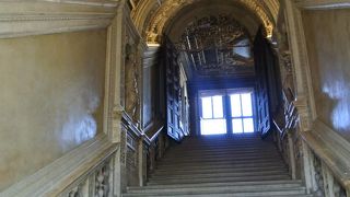ヴェネツィアの歴史が詰まった素敵な宮殿