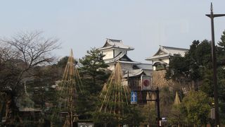 城の復元が進んでいるようです