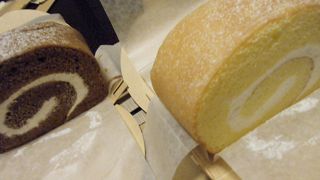 念願のロールケーキとご対面！