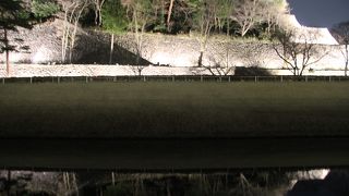 金沢城の石垣もライトアップされます