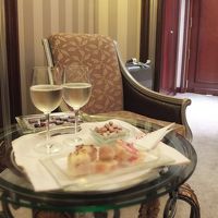 ウェルカムシャンパンとスナック