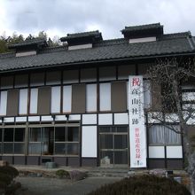 少しずつ改修工事をしています