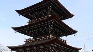 飛騨地方唯一の三重塔が目立ちます