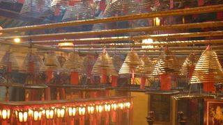 ぐるぐるお線香は買えませんでした。