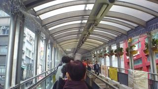 途切れ途切れで続いています