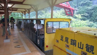 夏は涼しい坑道