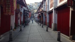 【福隆新街】フカヒレストリート！