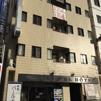 高松駅前にあり分かりやすい立地！