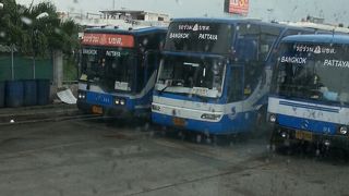 パタヤへのバス移動の起終点となるバスターミナル