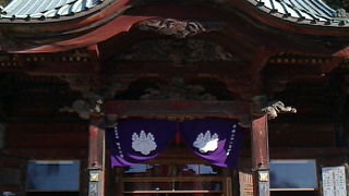 境内は古い杉でつくられている歴史あるお寺です