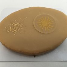 クーベルチュールチョコのコーティング。