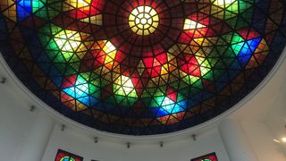 ステンドグラスがきれいでした