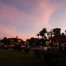 ﾁｬﾓﾛﾋﾞﾚｯｼﾞ海沿いの道から撮りました。