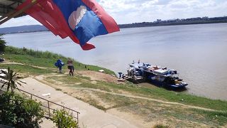 メコン川を眺めに行こう！