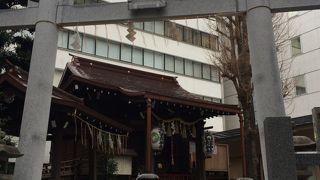 病を治し、災いを除する神様です