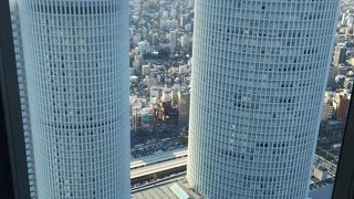 名古屋の玄関口にそびえるJRセントラルタワーズ