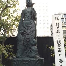 可愛いお祖父さんとお祖母さんだけど、ちょっと切ない。