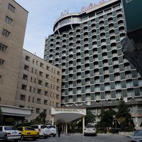 最上階のレストランが回転するようです