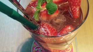 すてきな色彩の店内