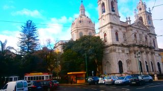 カンポオウリケ市場近くに