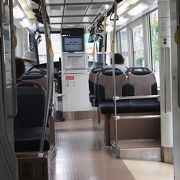 路面電車の走る町富山。昔ながらの「市電」に環状線登場。