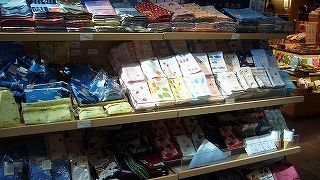 文具だけでなく、布製小物が楽しい