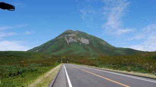 世界遺産を横断する眺めの良い道路