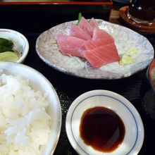 マグロの刺身定食