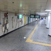市庁駅(ソウル) --- 「韓国・ソウル」の中心部にある地下鉄の駅です。