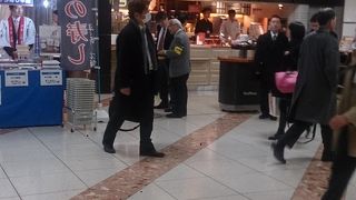 朝はココしか開いてない