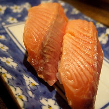 炙りマグロです