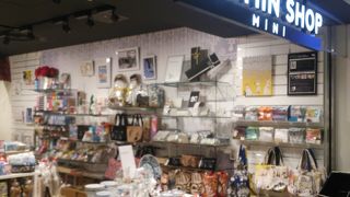 いやされるムーミンショップ