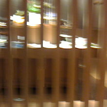 ぼけていますが向こうが野菜バー