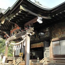 彫刻が見事な秩父神社