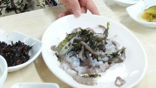 焼き魚定食と タコの刺身