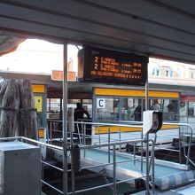 リアルト橋水上バス乗り場。