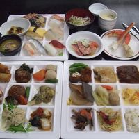 夕食バイキングは５０種類位ありました。アルコールも飲み放題