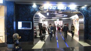 TOKYO POP TOWN（ＣＯＯＬ ＺＯＮＥ）