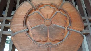 寺宝に織田信長公のゆかりのものがあり