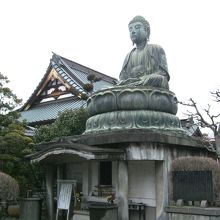 天台宗の風格のあるお寺です