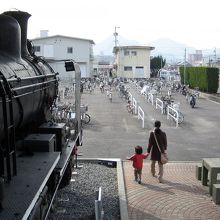 ＳＬから駅舎を見る景色です