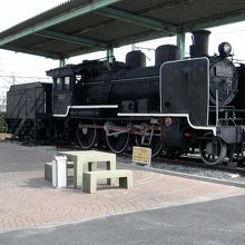 重量感のある威容を誇っていました