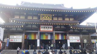 初詣は混みます