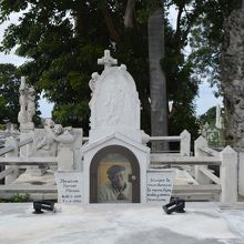 ブエナビスタ・ソシァルクラブのフェレルの墓