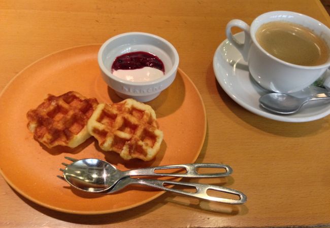 駅チカのおしゃれカフェ