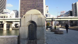 淀屋橋の手前です